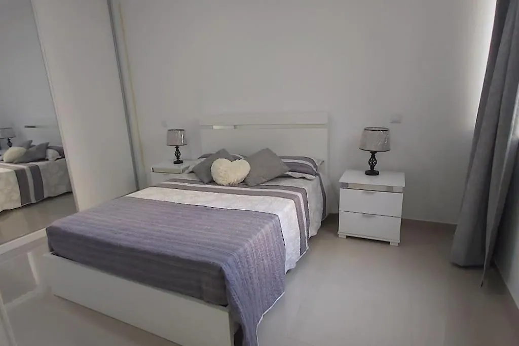 מינדלו Marel Bliss Apartments T2 - Elisa