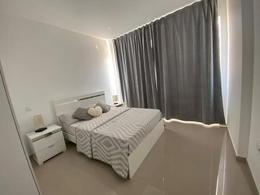 מינדלו Marel Bliss Apartments T2 - Elisa